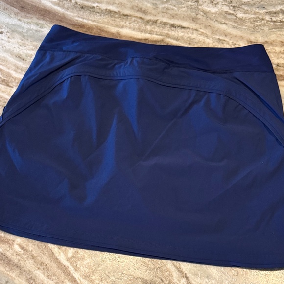 Lands' End Women's Navy Swim Skirt - Picture 5 of 5